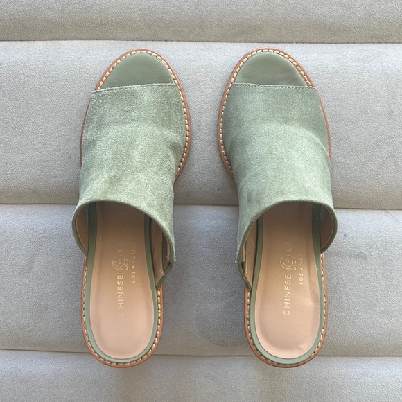 Chinese Laundry block heels - Picture 3 of 5